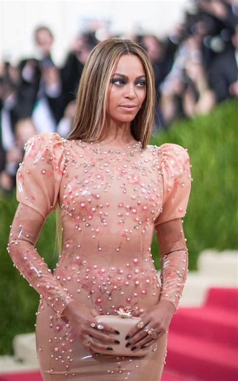 beyonce latex givenchy|Givenchy beyonce red carpet.